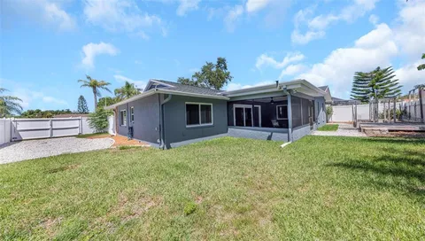 $589,900 | 9407 Laura Anne Drive, Seminole, FL 33776