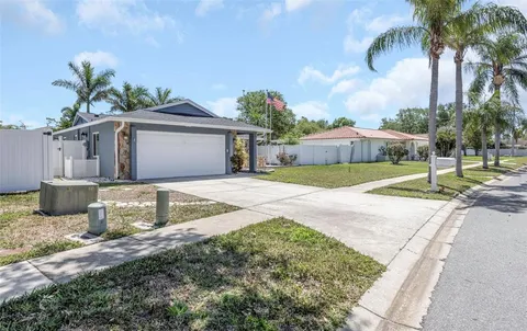 $589,900 | 9407 Laura Anne Drive, Seminole, FL 33776