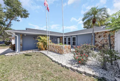 $589,900 | 9407 Laura Anne Drive, Seminole, FL 33776