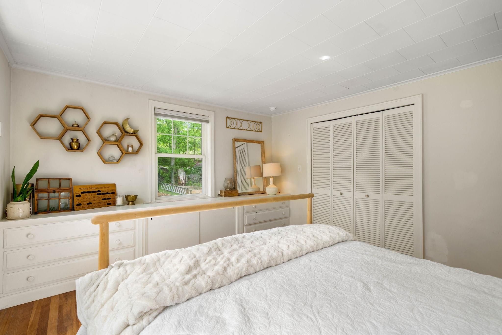 352 East Road Hampstead, NH 03841 - Photo 19 of 28 Gallery Image 19