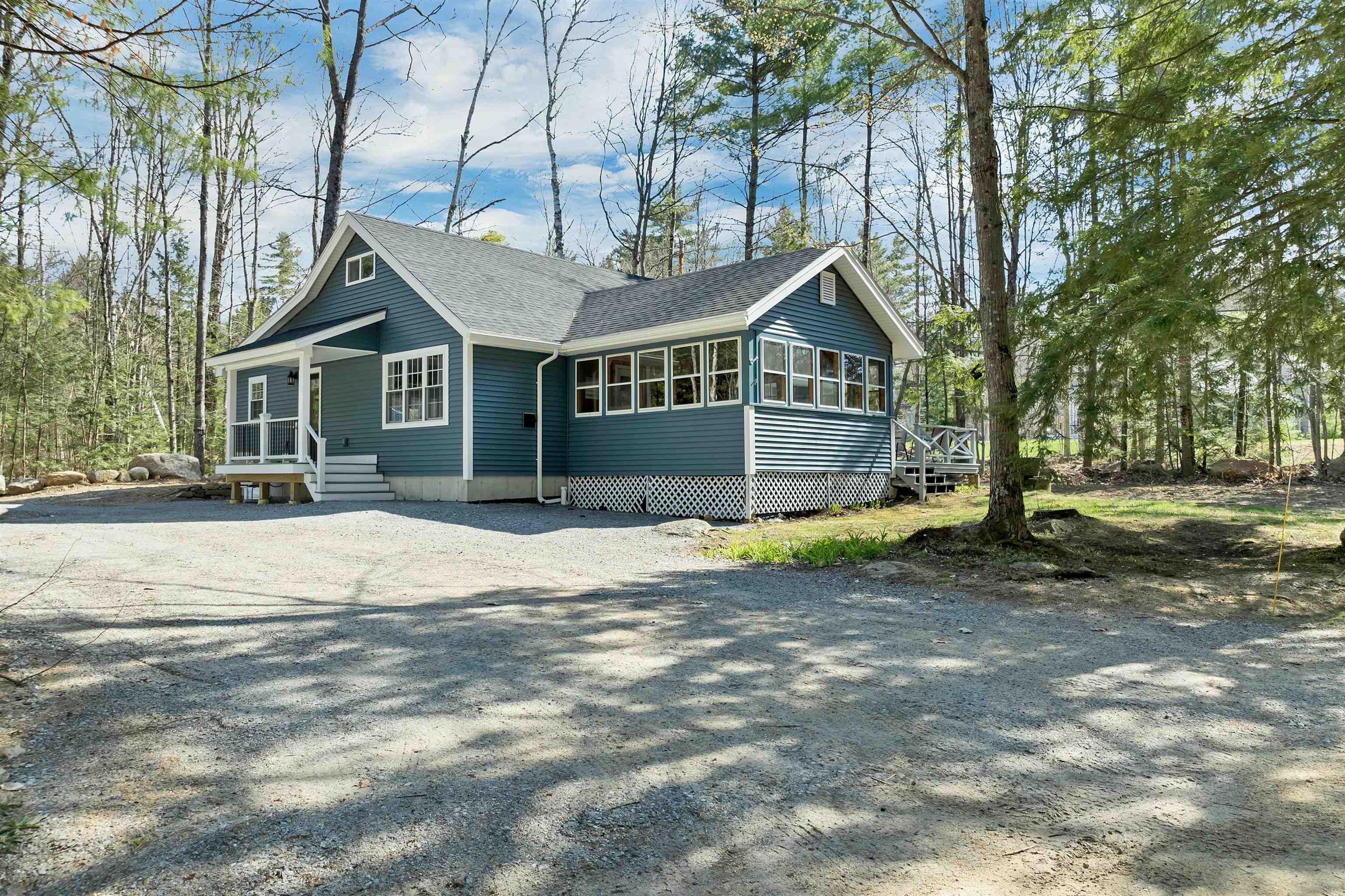 84 Maple Circle Sanbornton, NH 03269 - Photo 2 of 60