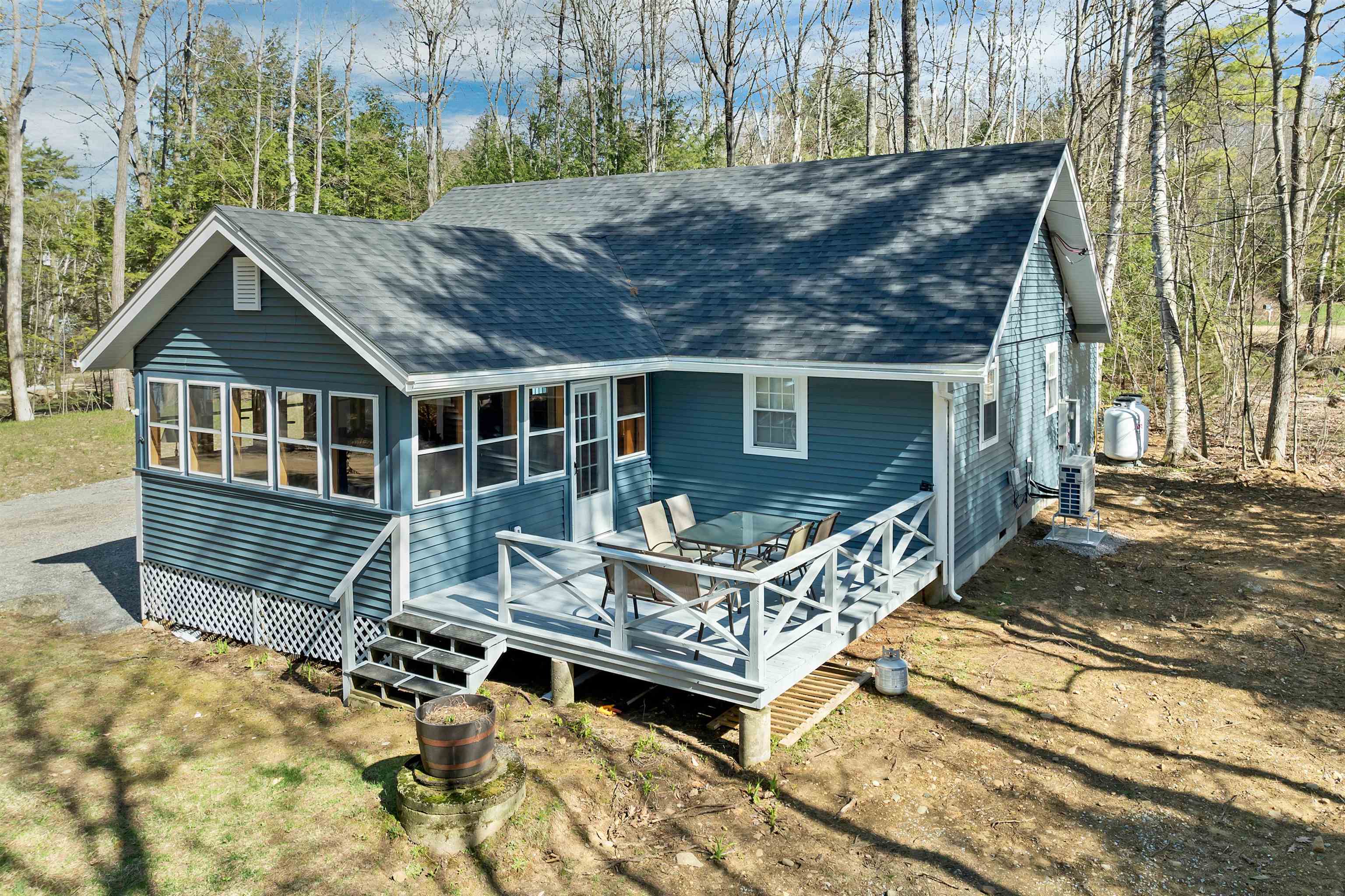 84 Maple Circle Sanbornton, NH 03269 - Photo 3 of 60