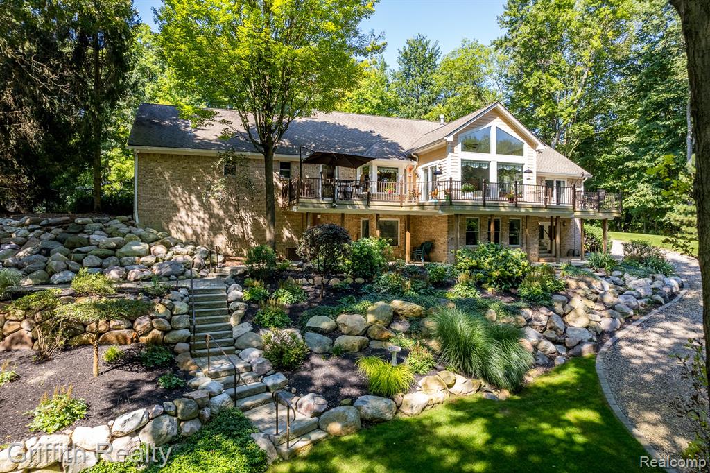 2385 Corlett Road Brighton, MI 48114 - Photo 2 of 55