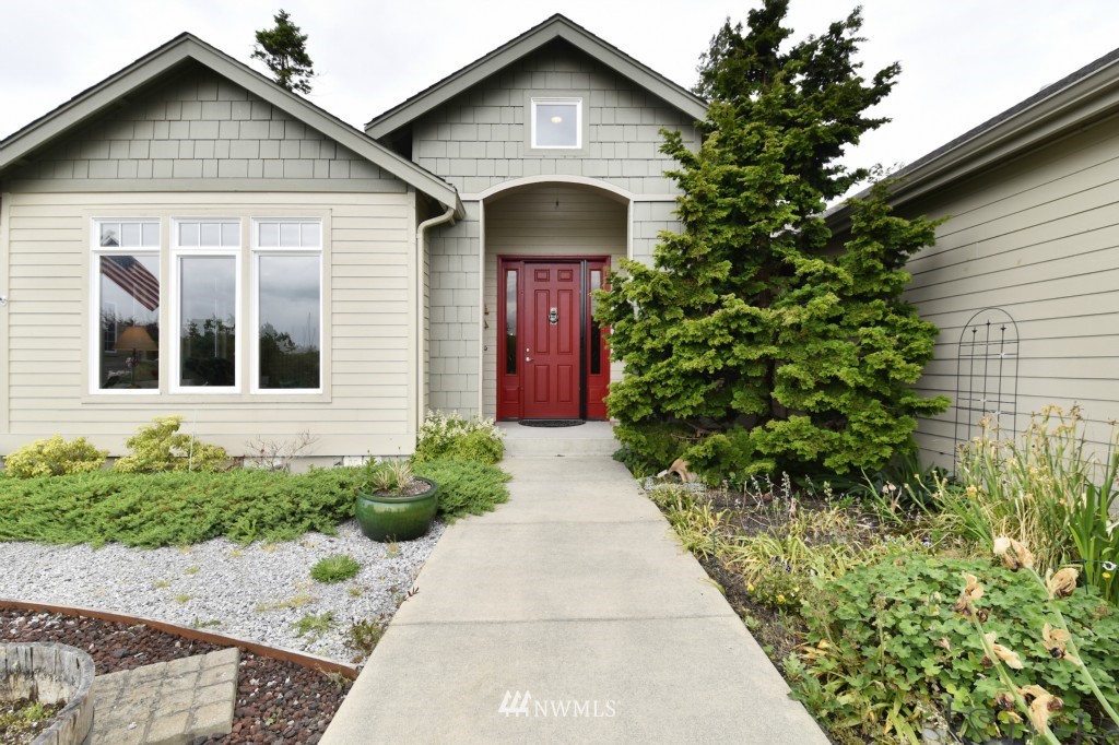 8113 Chehalis Road Birch Bay, WA 98230 - Photo 1 of 25 Gallery Image 1