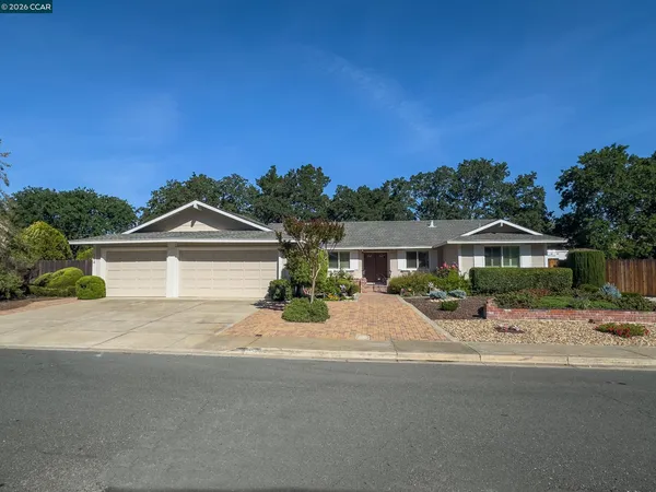 $1,299,946 | 314 Semillon Circle, Clayton, CA 94517
