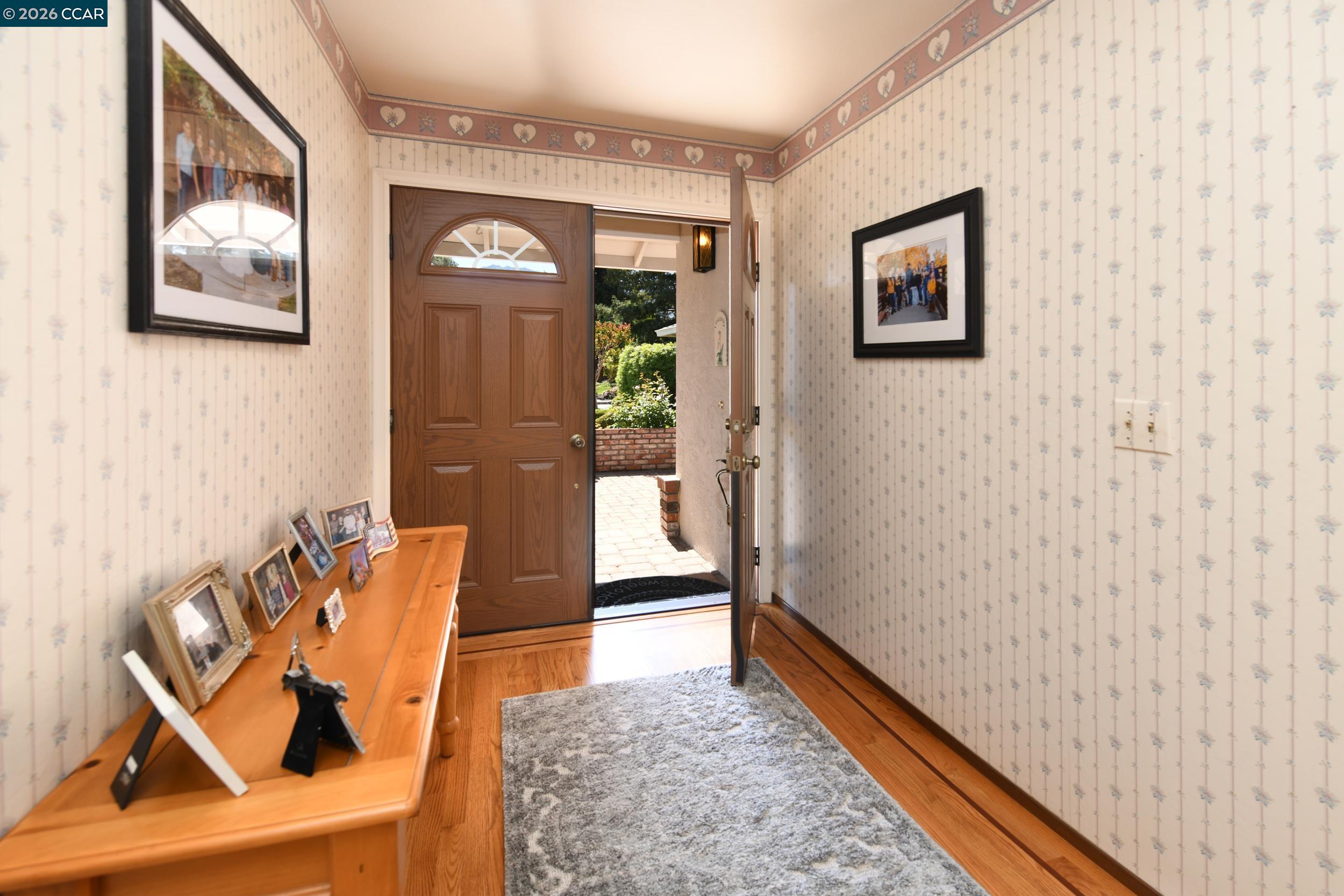 314 Semillon Circle Clayton, CA 94517 - Photo 6 of 38 a view of a hallway with workspace