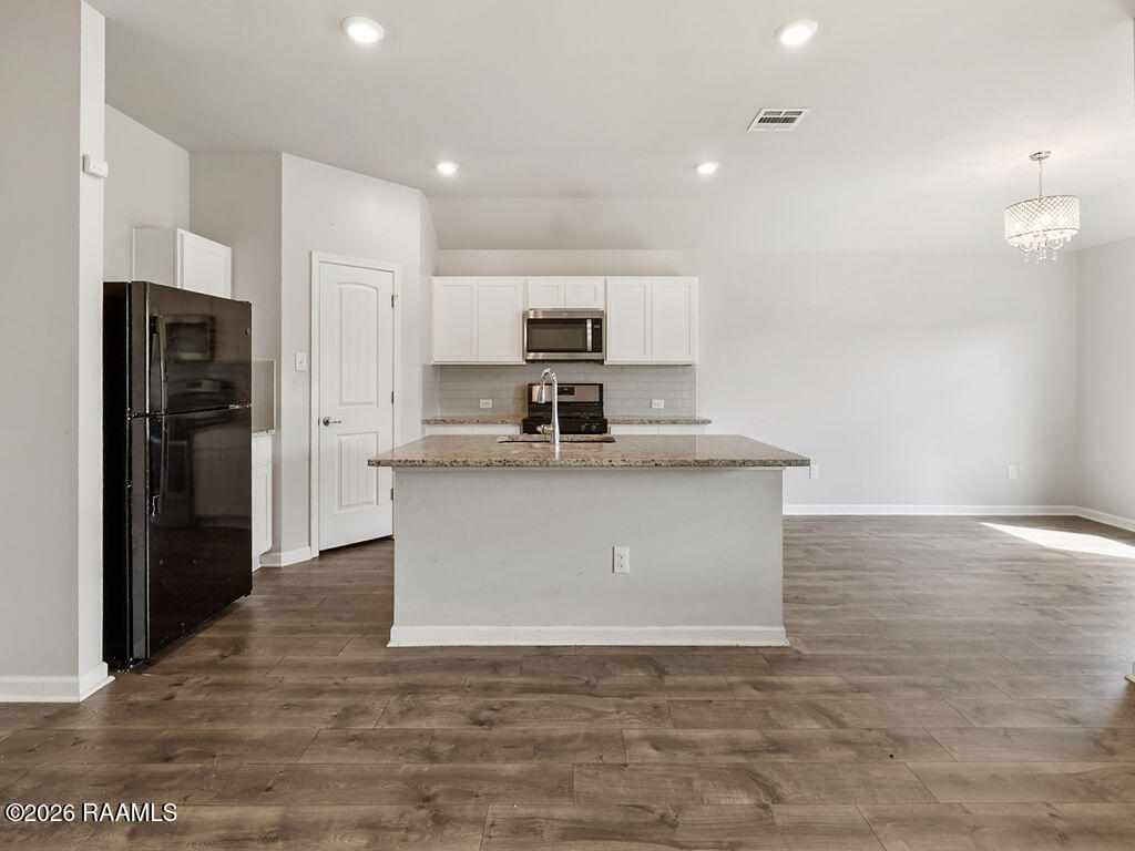 310 Colt Lane Lafayette, LA 70507 - Photo 2 of 21 IMG_1971