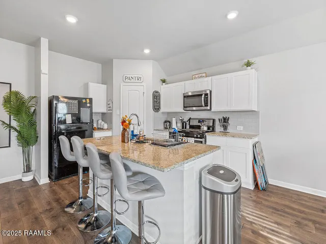 $245,000 | 310 Colt Lane, Lafayette, LA 70507