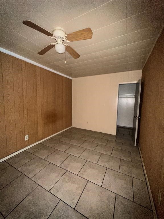 708 J, Unit REAR Galveston, TX 77550 - Photo 4 of 6 a view of an empty room