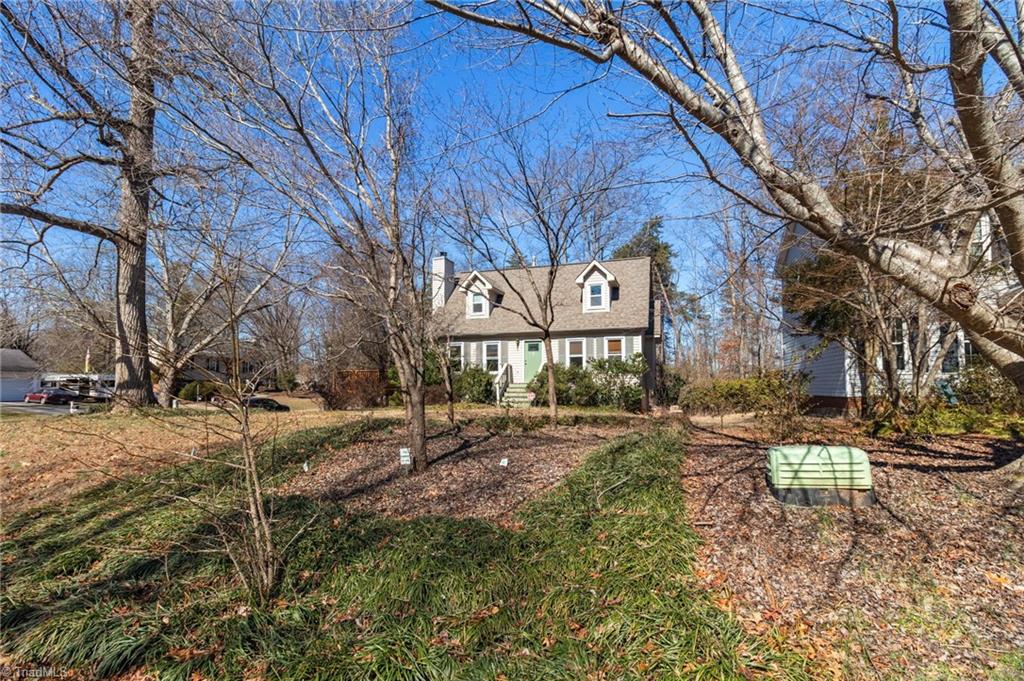 2501 White Fence Way High Point, NC 27265 - Photo 4 of 33