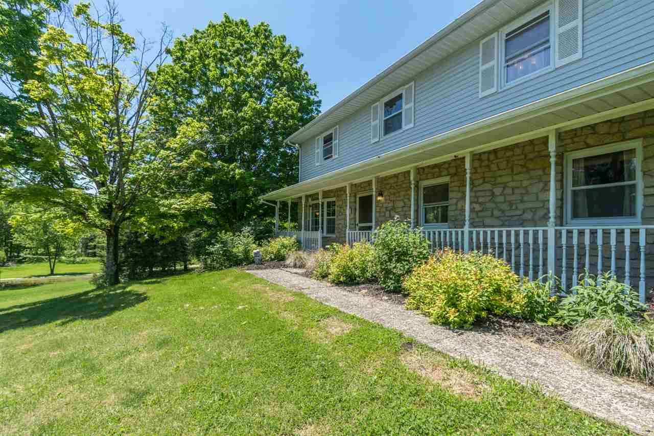 4798 South Rockport Road Bloomington, IN 47403 - Photo 3 of 31 Gallery Image 3