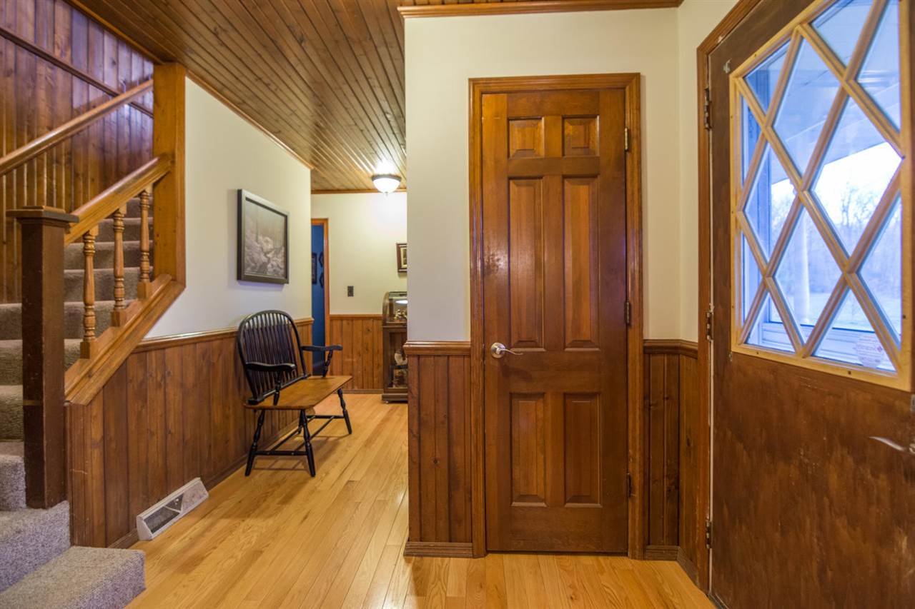 4798 South Rockport Road Bloomington, IN 47403 - Photo 5 of 31 Gallery Image 5