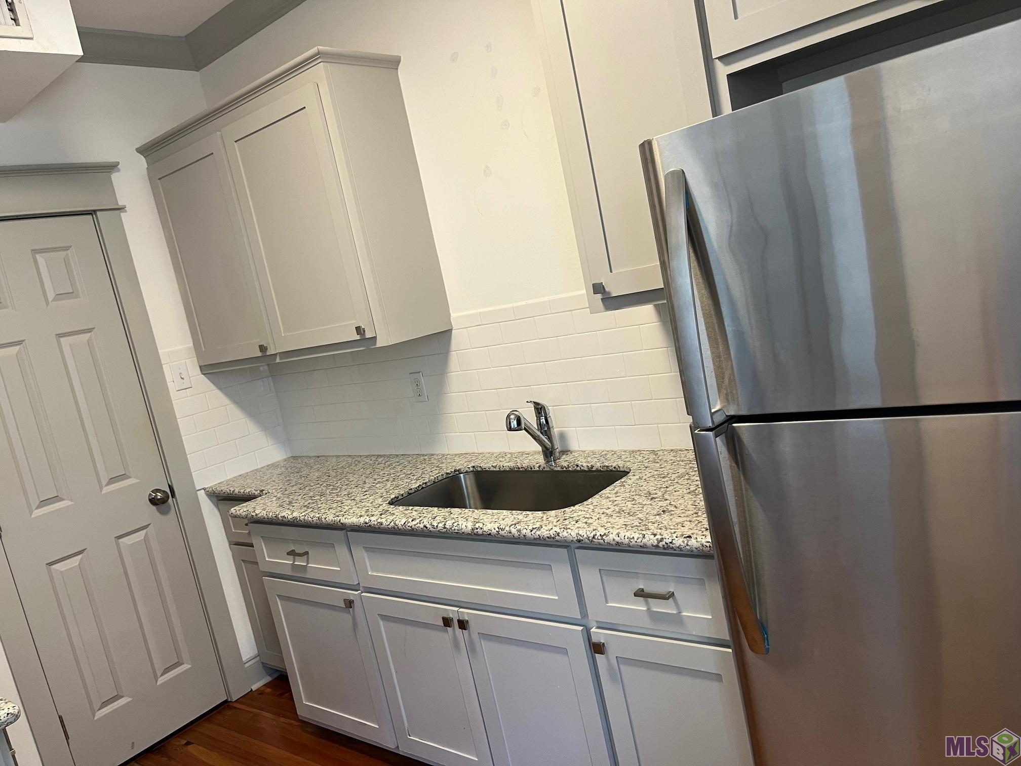 3250 Carlotta Street, Unit 6 Baton Rouge, LA 70802 - Photo 4 of 8 Gallery Image 4