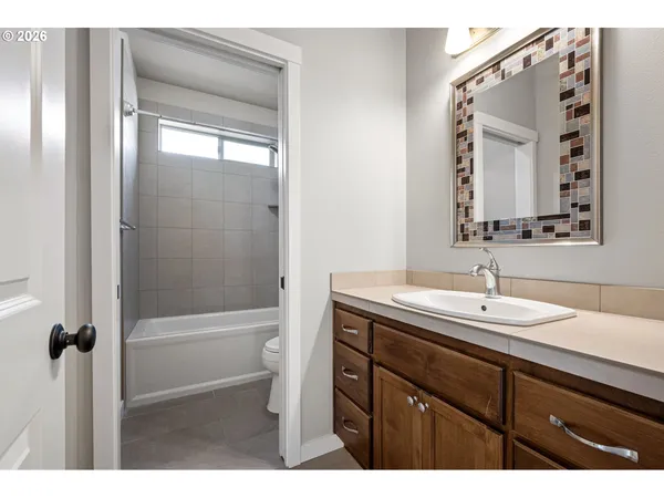 $635,000 | 51 Grizzly Avenue, Eugene, OR 97404