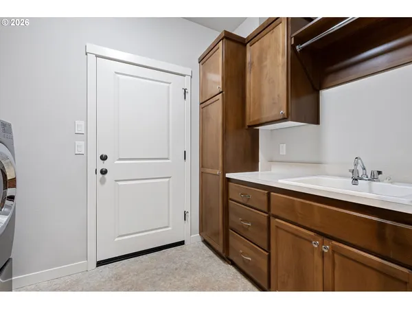 $635,000 | 51 Grizzly Avenue, Eugene, OR 97404