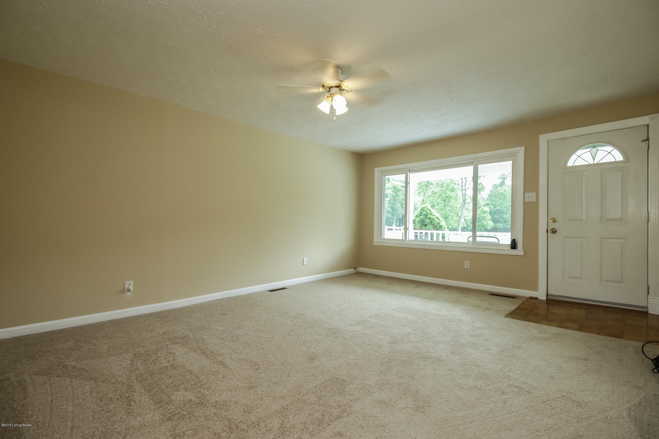 1702 Raymond Road Shepherdsville, KY 40165 - Photo 6 of 34 5