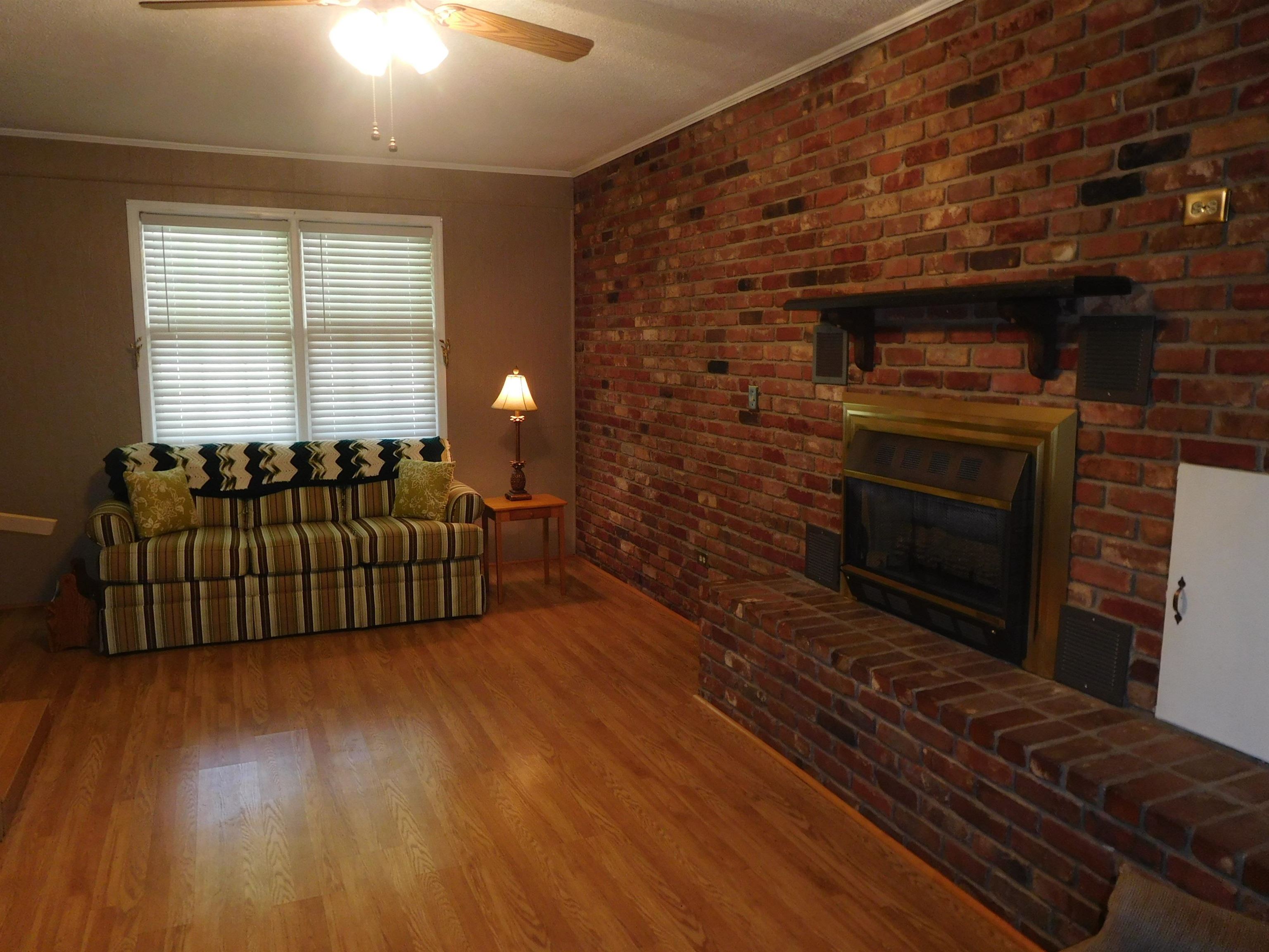 429 Brick House Road Gaffney, SC 29340 - Photo 6 of 18