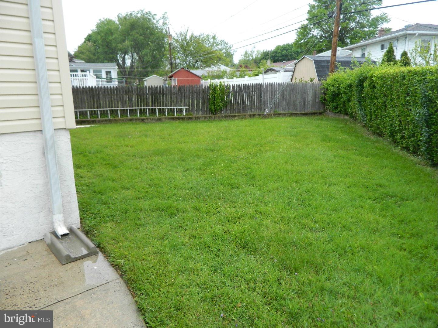 1127 Wynnbrook Road Secane, PA 19018 - Photo 5 of 16 Back Yard