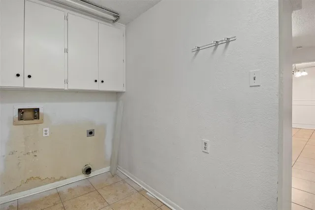 $265,000 | 2007 East Park Row Drive, Arlington, TX 76010