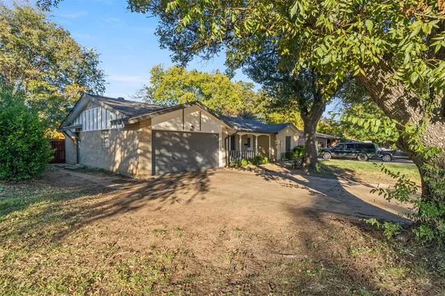 $265,000 | 2007 East Park Row Drive, Arlington, TX 76010