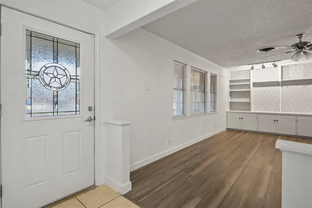 $265,000 | 2007 East Park Row Drive, Arlington, TX 76010