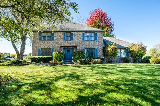 $519,900 | 3800 Park Place, St. Joseph, MI 49085