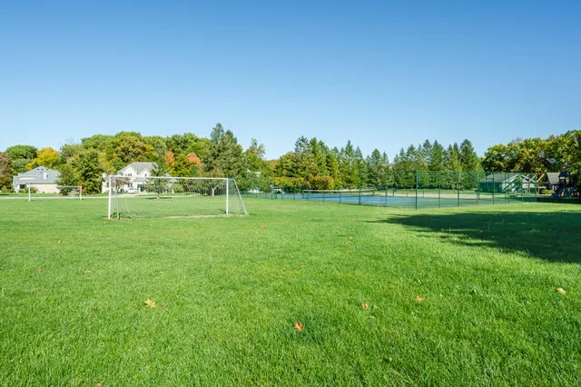 $519,900 | 3800 Park Place, St. Joseph, MI 49085