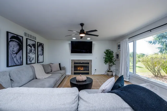 $519,900 | 3800 Park Place, St. Joseph, MI 49085