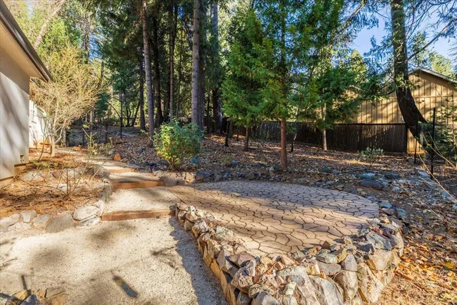 $825,000 | 14622 Banner Lava Cap Road, Nevada City, CA 95959