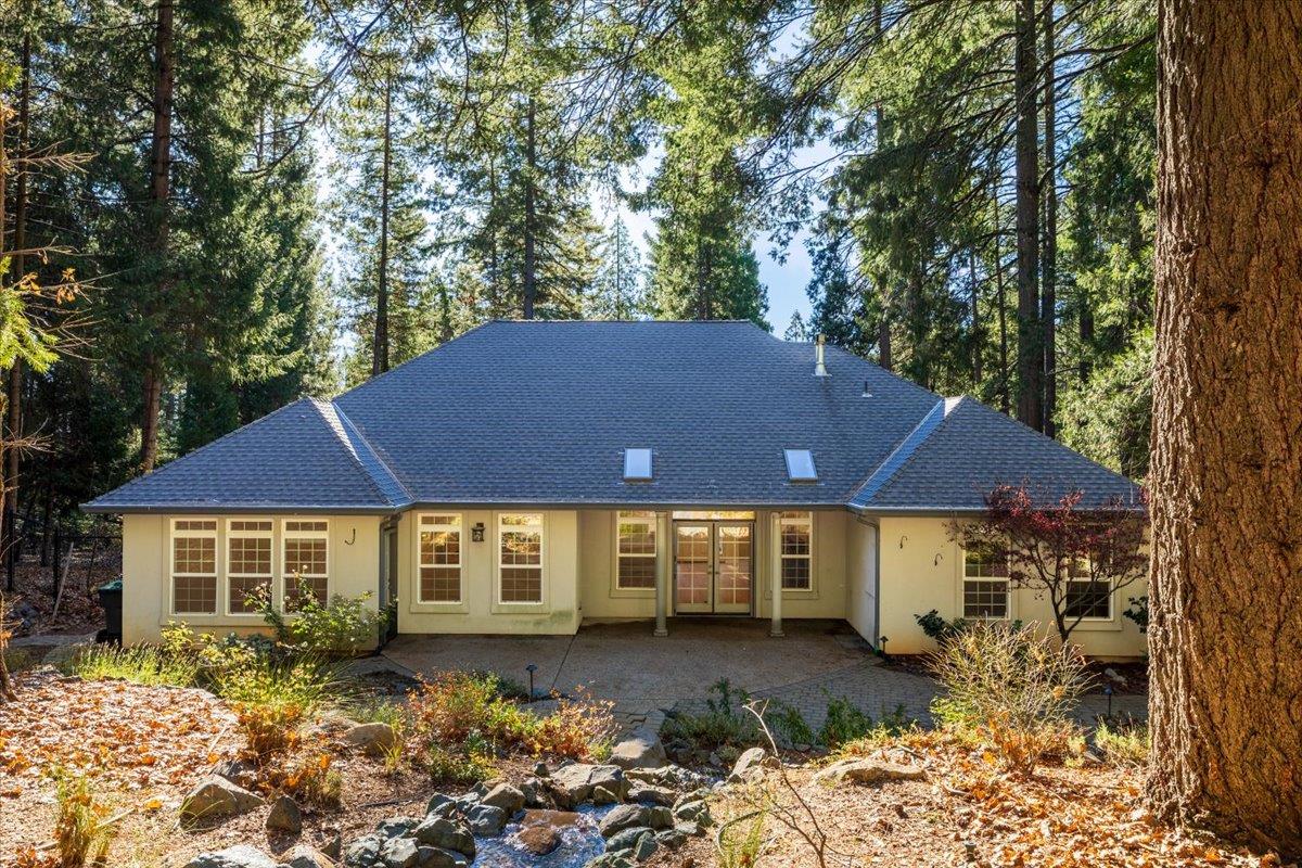 14622 Banner Lava Cap Road Nevada City, CA 95959 - Photo 60 of 66 a front view of a house with a yard