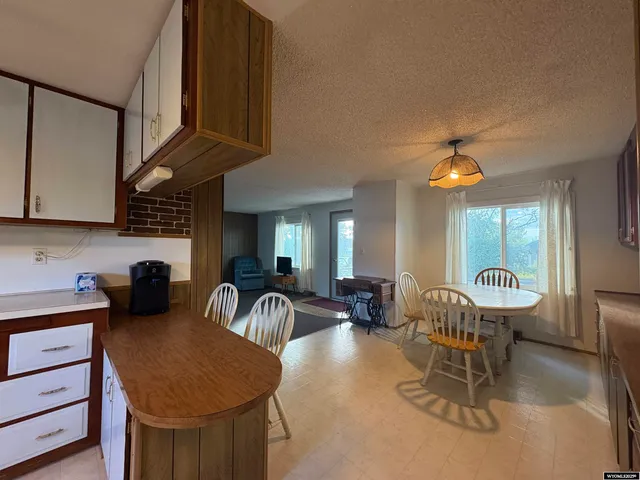 $161,000 | 225 North 8th Street, Douglas, WY 82633