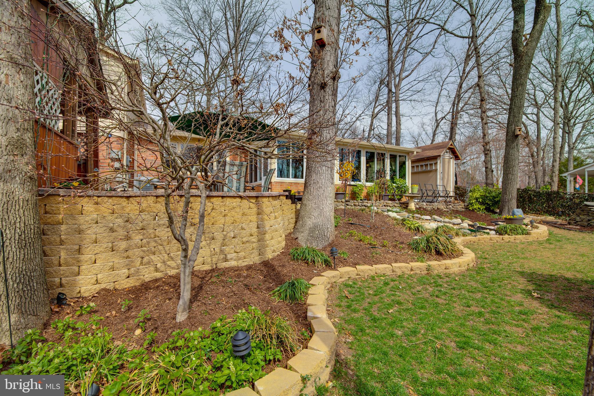 6933 Conservation Drive Springfield, VA 22153 - Photo 31 of 32 Exterior Rear