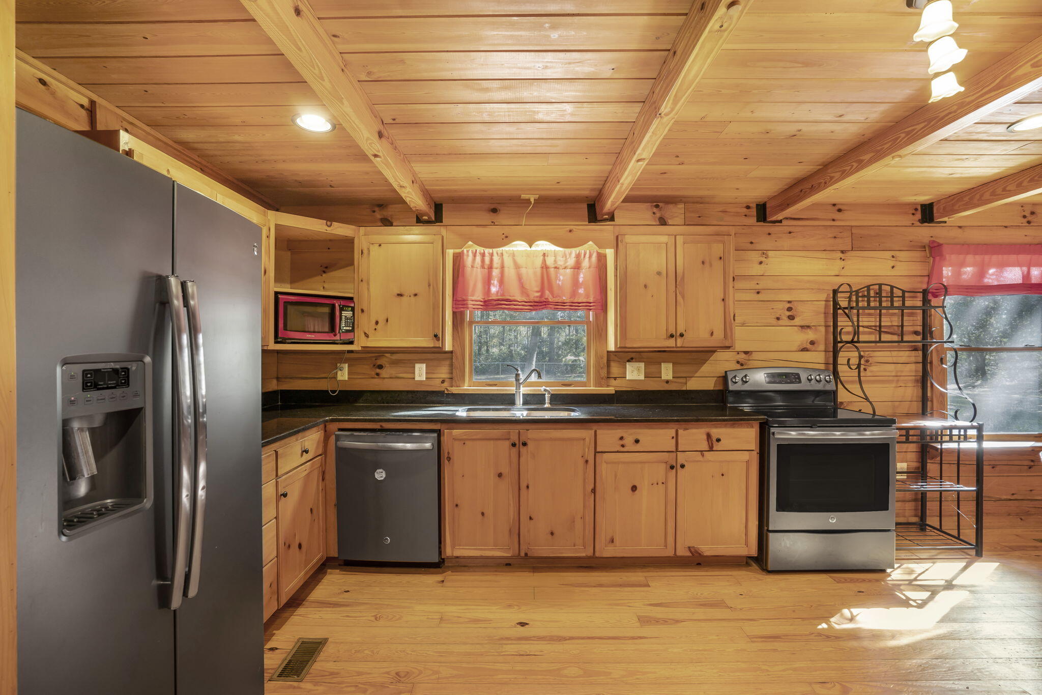 398 West Fisher Road Summerville, SC 29485 - Photo 23 of 55 21-web-or-mls-21-SNY06877