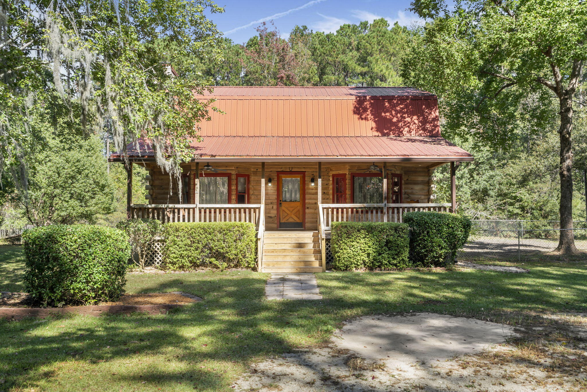 398 West Fisher Road Summerville, SC 29485 - Photo 5 of 55 3-web-or-mls-03-SNY06946