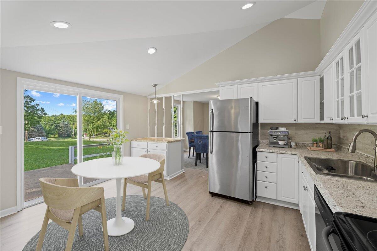 426 Milnor Road Pickerington, OH 43147 - Photo 11 of 48 12-Kitchen
