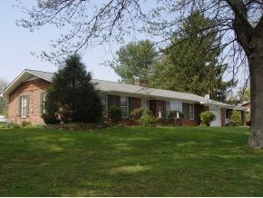 1710 Cherokee Road Johnson City, TN 37604 - Photo 1 of 24 Photo 1