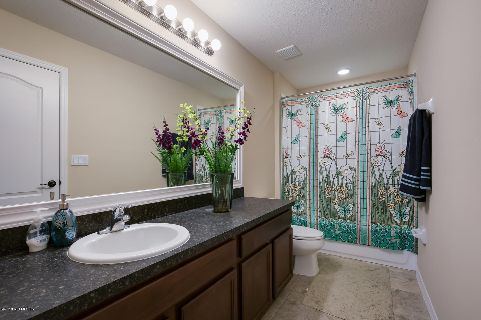 211 Esmeralda Road St. Augustine, FL 32095 - Photo 32 of 72 29- Full Bathroom
