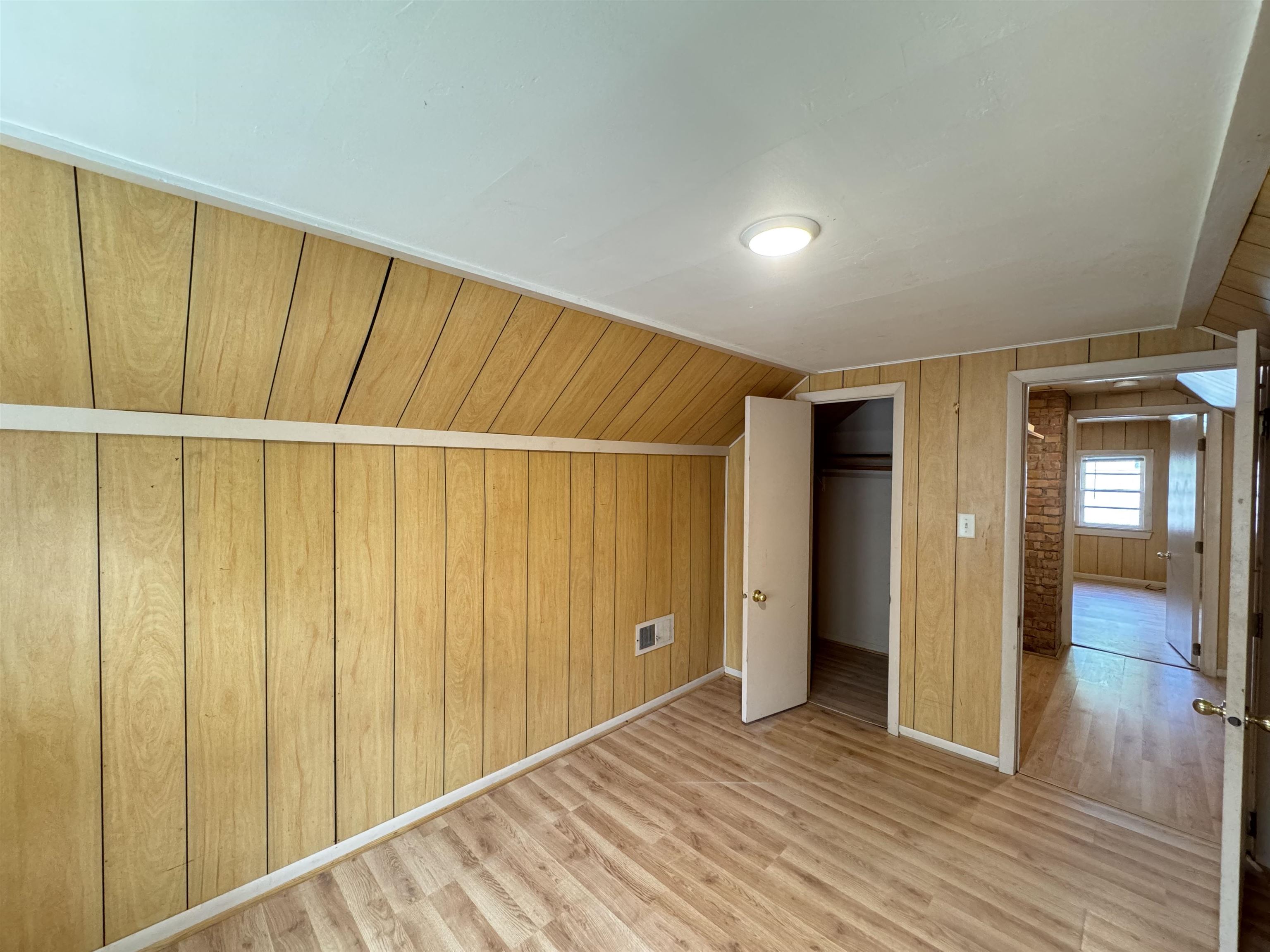 720 East Fulton Street Waupaca, WI 54981 - Photo 17 of 24