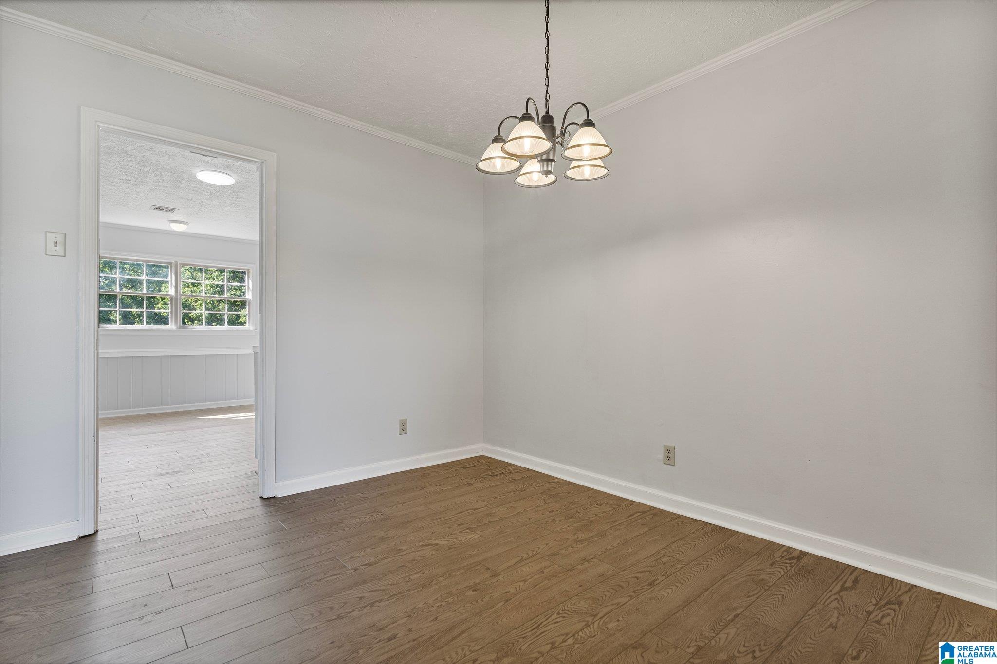 321 Hinson Road Montgomery, AL 36108 - Photo 5 of 39