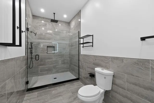 $399,900 | 148 West 59th Street, Chicago, IL 60621