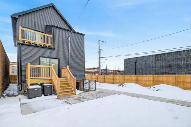 $399,900 | 148 West 59th Street, Chicago, IL 60621