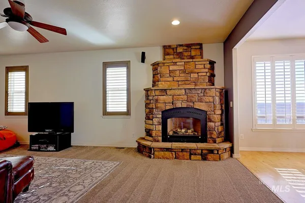 $879,990 | 1422 River View Lane, Buhl, ID 83316