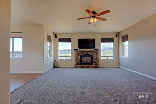 $879,990 | 1422 River View Lane, Buhl, ID 83316