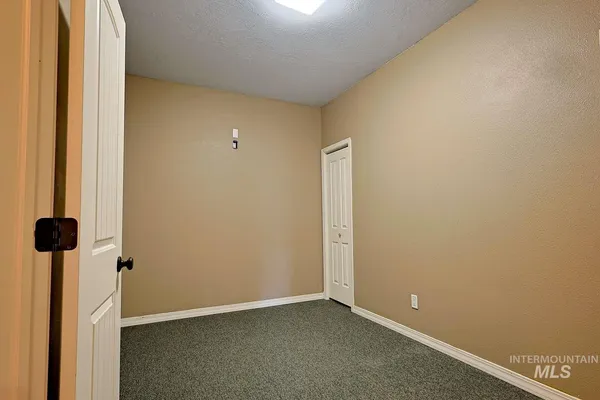 $879,990 | 1422 River View Lane, Buhl, ID 83316