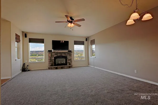 $879,990 | 1422 River View Lane, Buhl, ID 83316