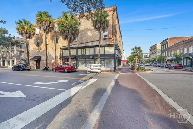 $479,999 | 310 West Broughton Street, Unit 3006, Savannah, GA 31401