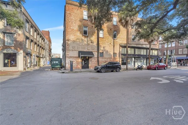$479,999 | 310 West Broughton Street, Unit 3006, Savannah, GA 31401