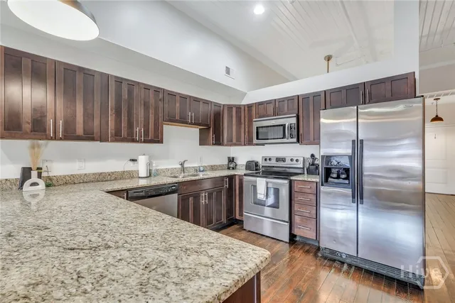 $479,999 | 310 West Broughton Street, Unit 3006, Savannah, GA 31401