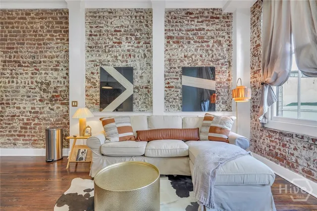 $479,999 | 310 West Broughton Street, Unit 3006, Savannah, GA 31401