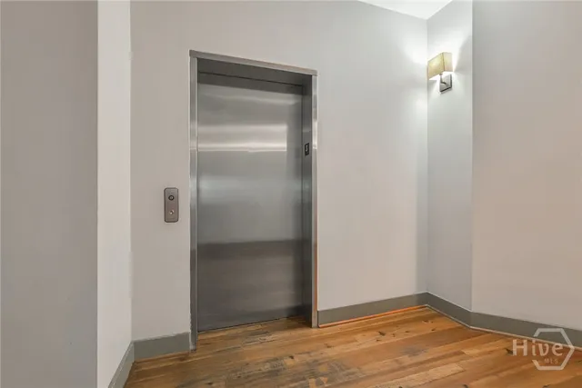 $479,999 | 310 West Broughton Street, Unit 3006, Savannah, GA 31401